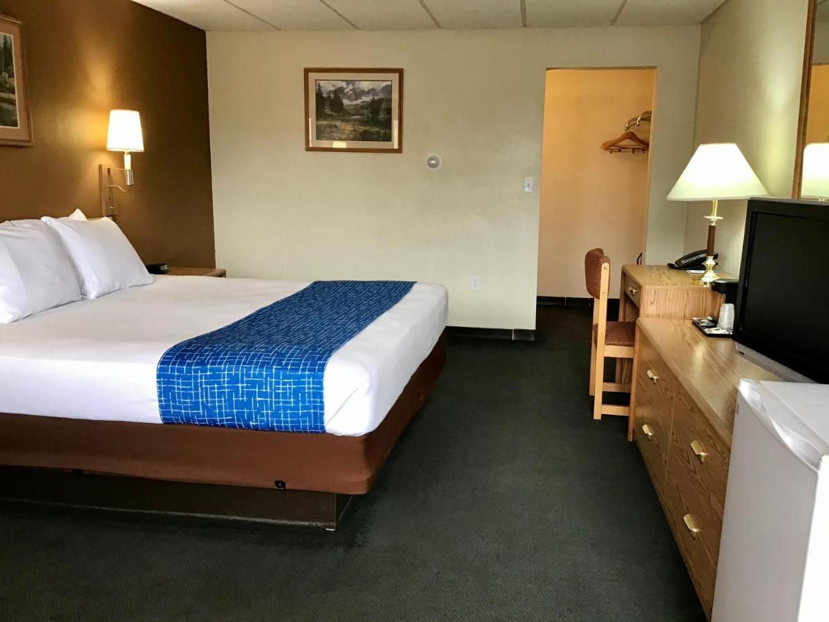 Travelodge By Wyndham Powell Exterior foto