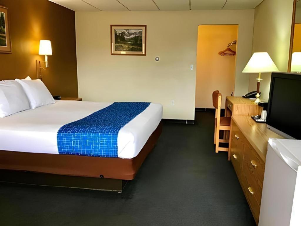 Travelodge By Wyndham Powell Exterior foto