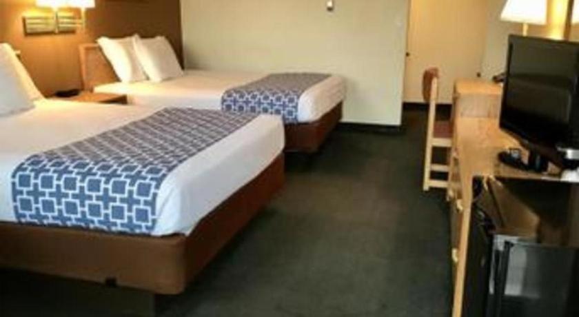 Travelodge By Wyndham Powell Exterior foto